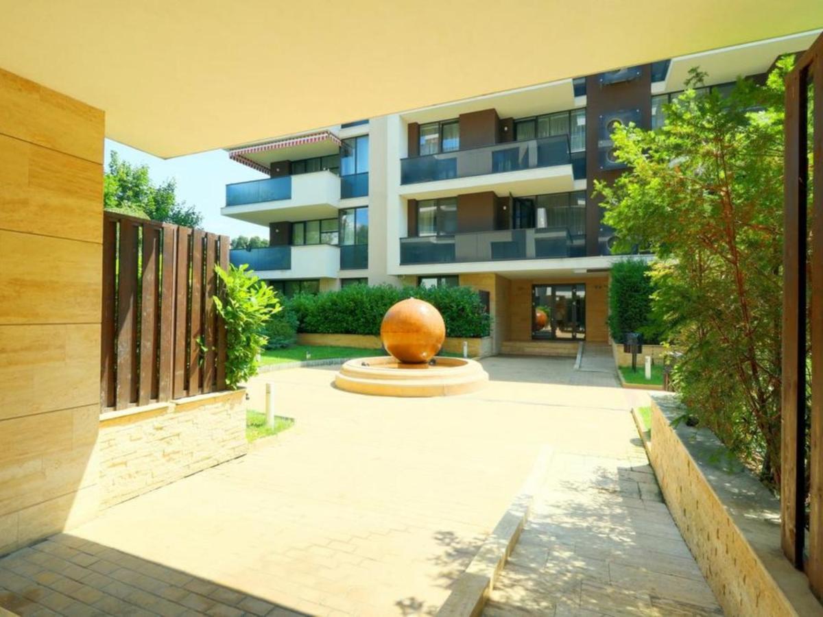 Apartament Nightingale Close To The Zoo And Shopping City Baneasa Apartament